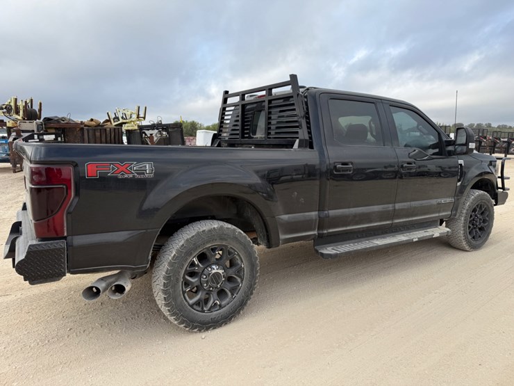 2021-ford-f250-image-9