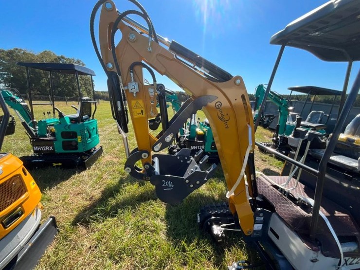 unused-cfg-xz20r-mini-excavator-image-2