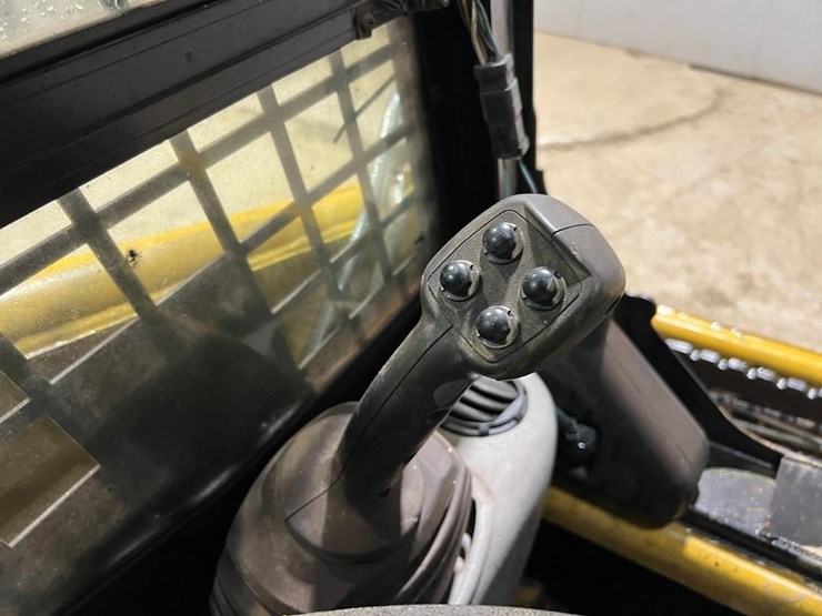 caterpillar-226b3-image-20