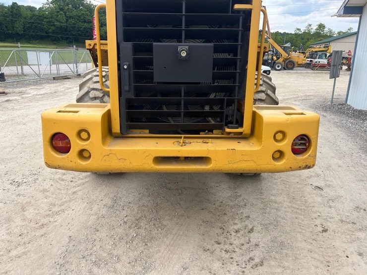 hyundai-hl740tm-7-image-17