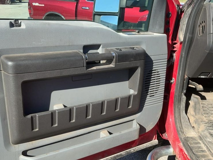 2012-ford-f250-image-27