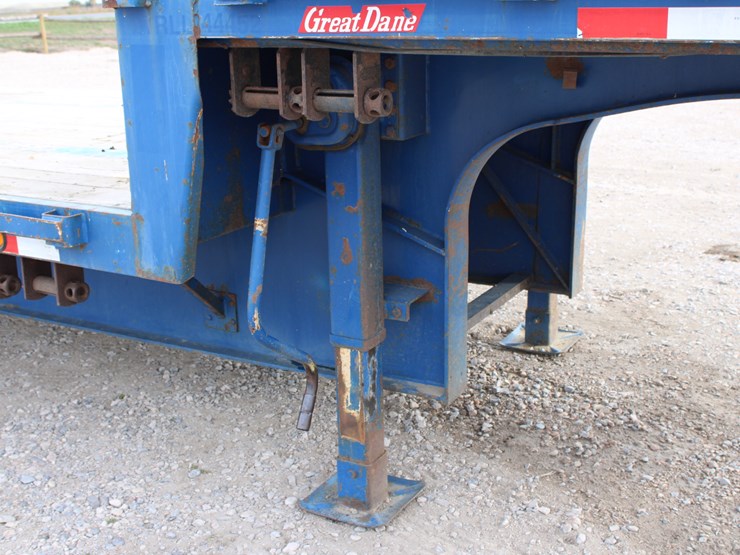 2013-great-dane-53'-image-14