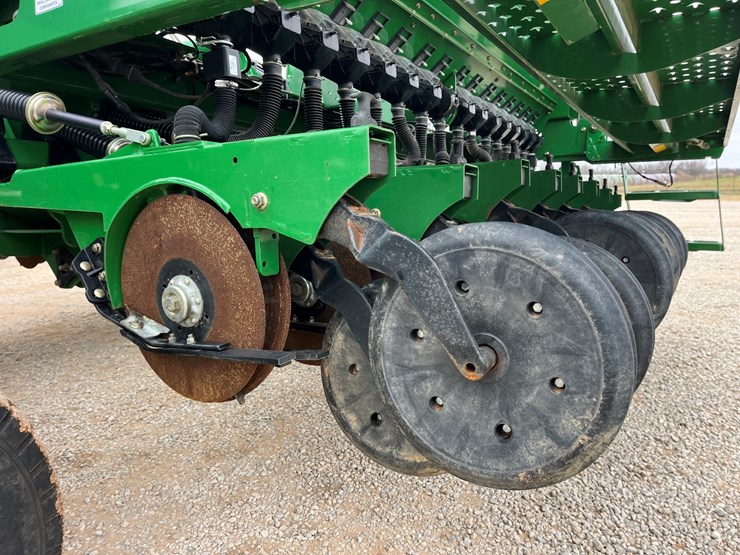 2021-great-plains-bd7600hd-30-image-10