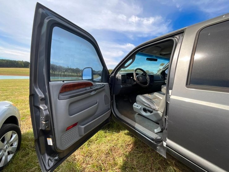 2003-ford-f250-image-14