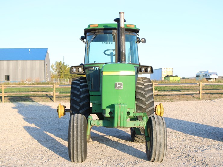 john-deere-4440-image-15