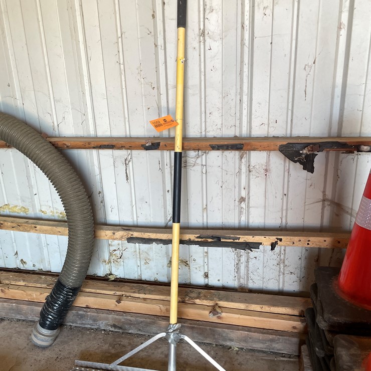 #1059 • GroundWork Construction Rake