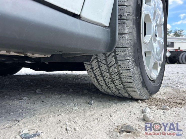 2014-ford-transit-connect-image-26