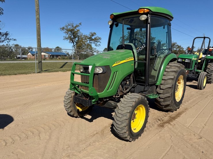 john-deere-4320-image-2