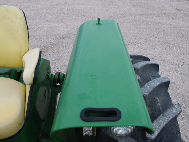 john-deere-4520-image-36