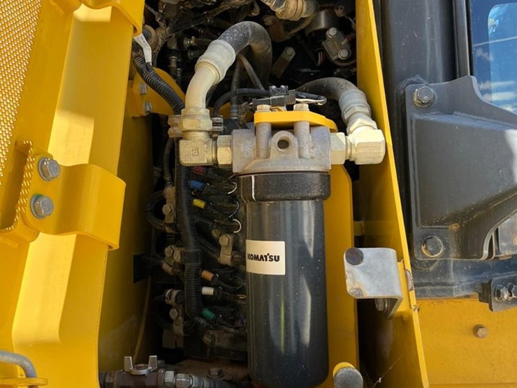 2016-komatsu-d61px-24-image-20