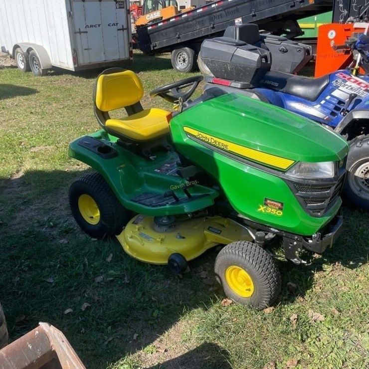 JOHN DEERE X350