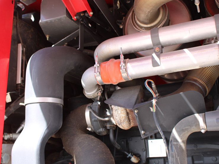 #2065-•-#2065---mf-hesston-wr-9770-swather-image-77