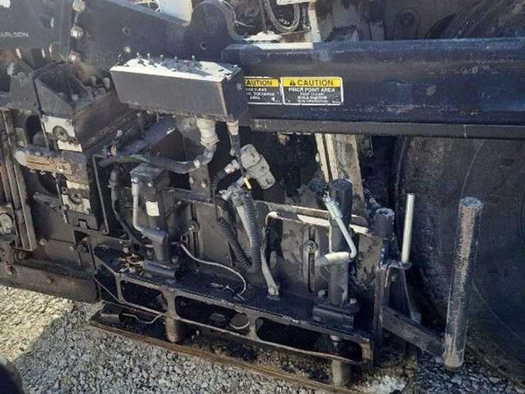 2017-roadtec-wheel-asphalt-paver-w/omini4-image-18