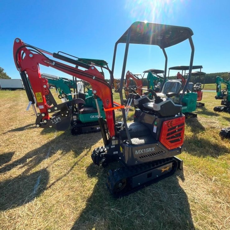 UNUSED CFG MX15RX MINI EXCAVATOR (RATO