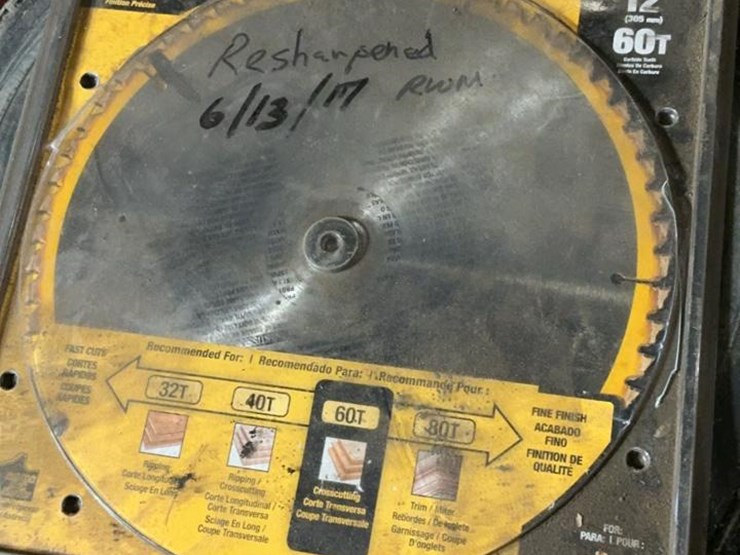 #165-•-trailer-hitch,-tires,-and-assorted-parts-image-19