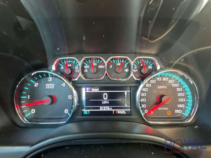 2018-chevrolet-tahoe-image-14