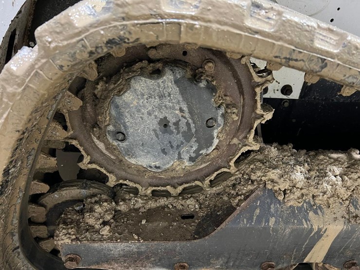 2019-bobcat-t770-image-20