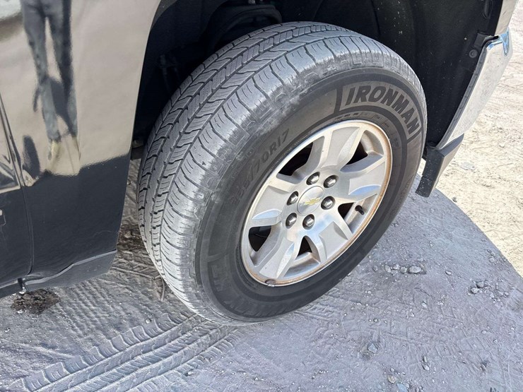 2018-chevrolet-silverado-1500-image-28