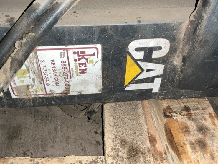 #162-•-cat-forklift-mast-image-14