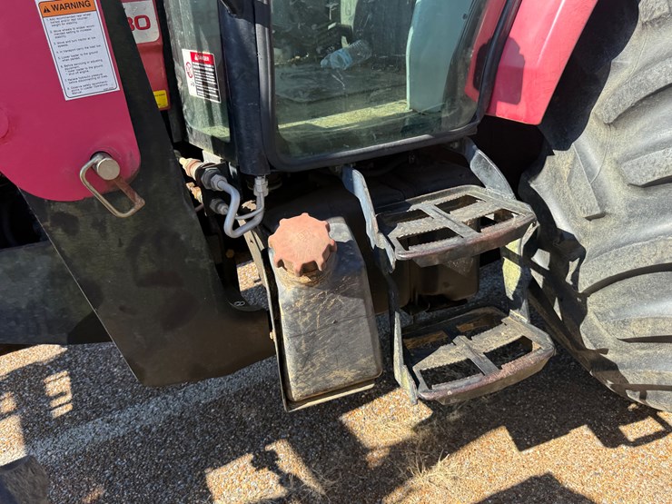 mahindra-8560-image-13