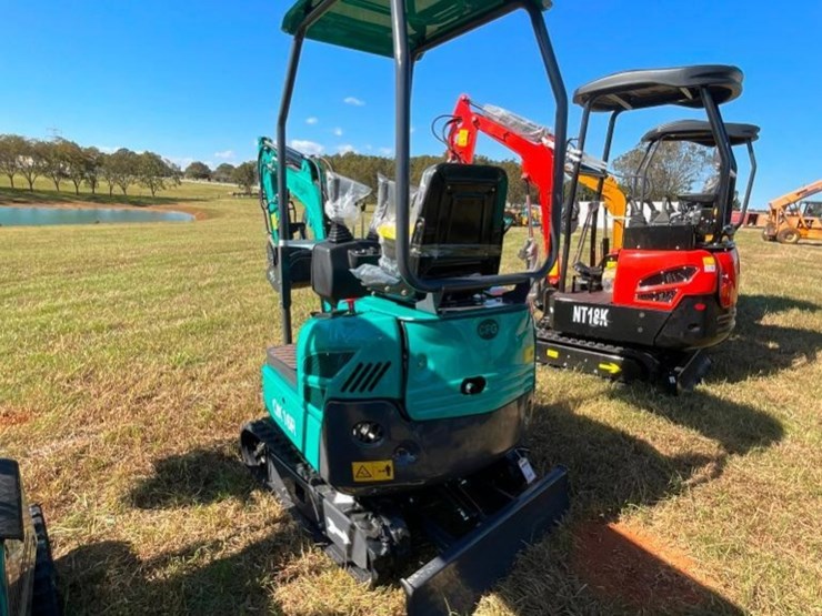 unused-cfg-qk16r-mini-excavator-(rato-15hp-bkt-image-8