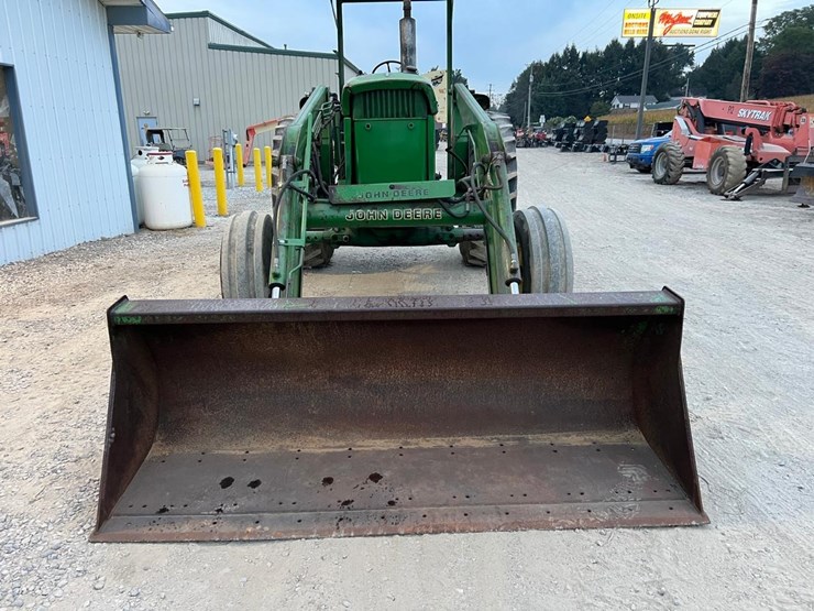 john-deere-725-image-4