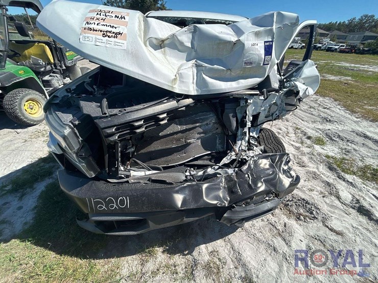 2021-chevrolet-silverado-image-4