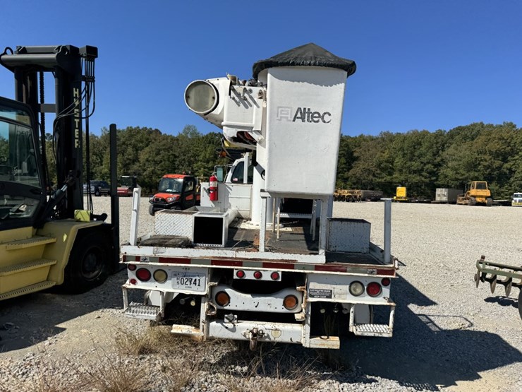 2001-ford-f700-image-5