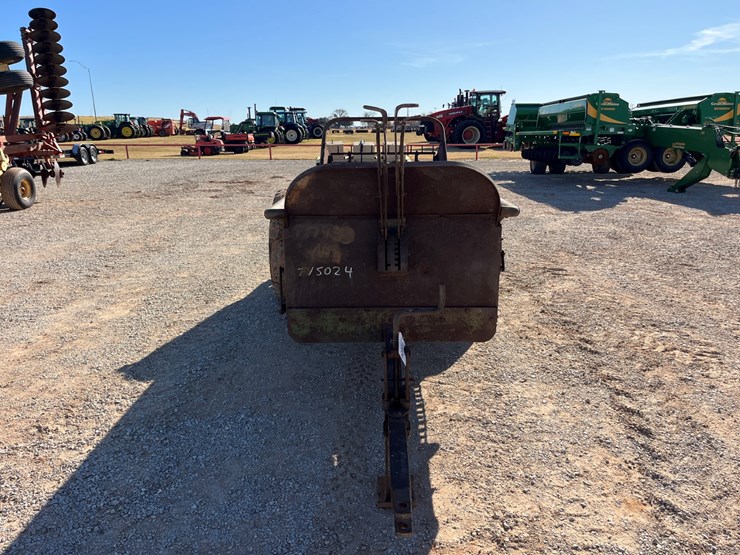 #t15024-•-john-deere-manure-spreader-image-3