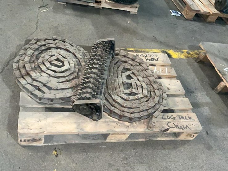 #174-•-log-deck-chains-and-roller-image-1