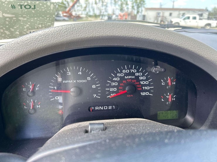 2005-ford-f150-image-14