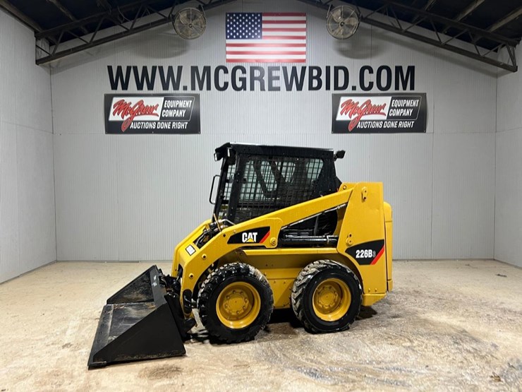 caterpillar-226b3-image-1