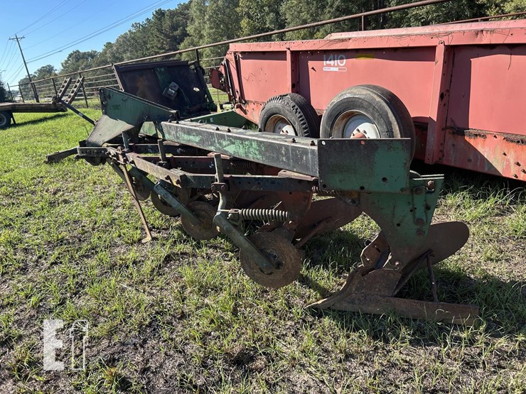 four-bottom-plow-3369-image-4