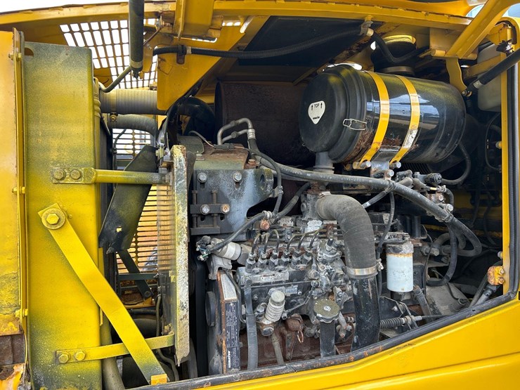 komatsu-wa250-image-13