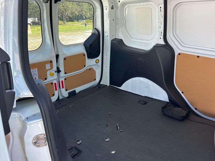 2018-ford-transit-connect-image-21