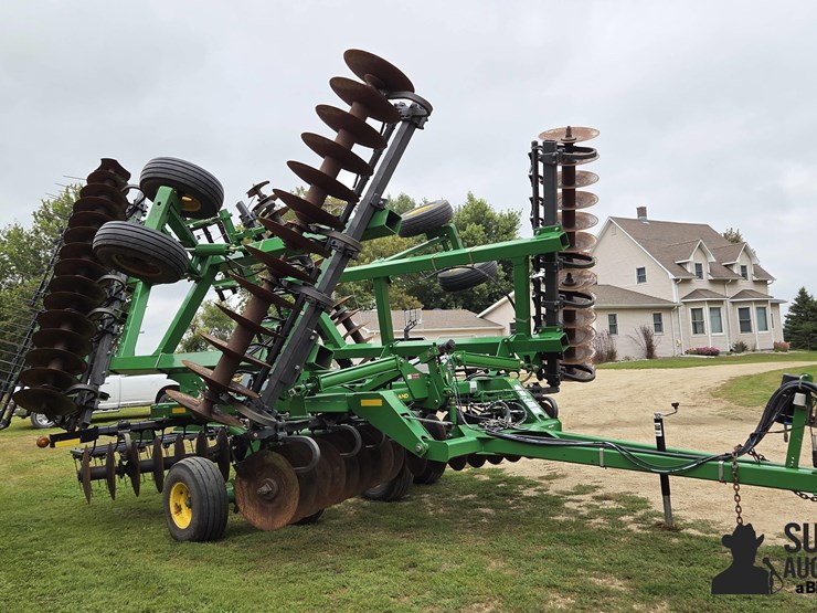 2011-john-deere-637-image-3