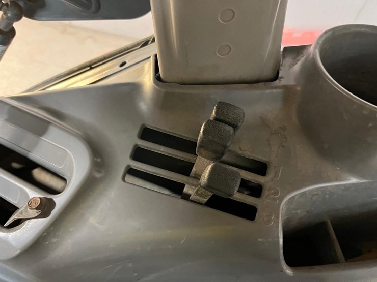 kubota-l5740-image-32