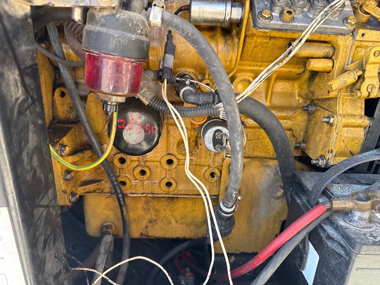 2007-caterpillar-xq20-image-38