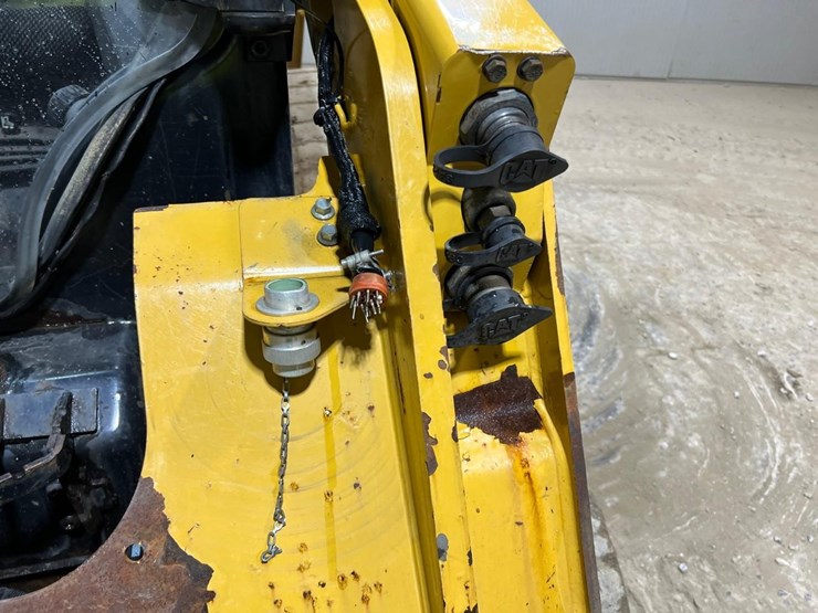 caterpillar-259d3-image-11