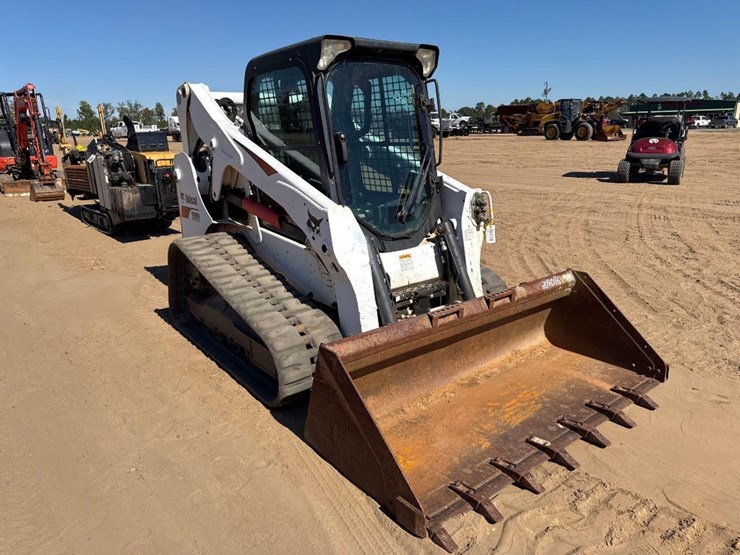 2017-bobcat-t650-image-6