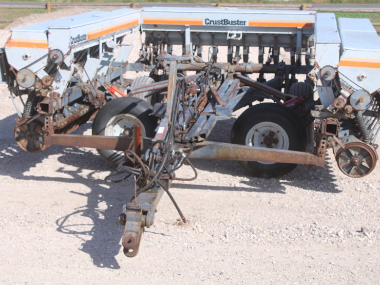 #2013-•-26-ft-crustbuster-grass-drill-image-1