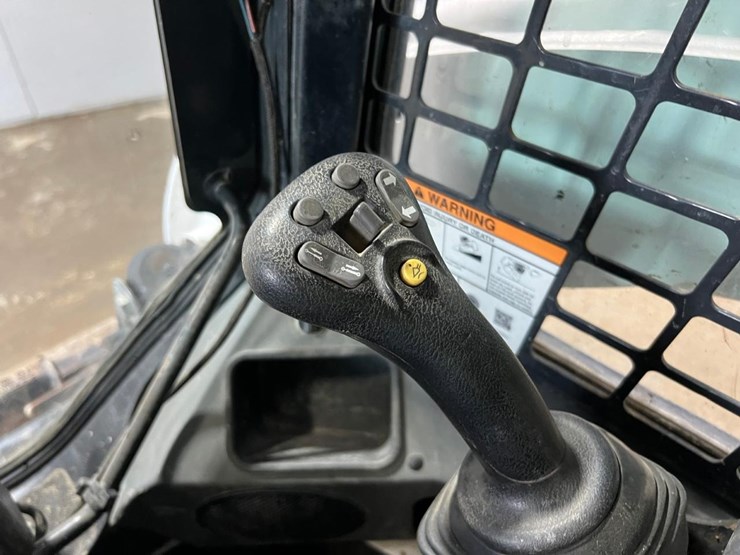 2019-bobcat-t650-image-27