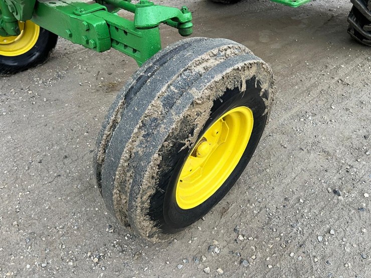 john-deere-4040-image-9