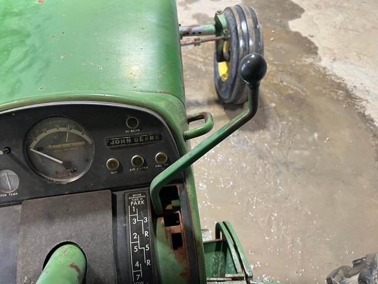 john-deere-4320-image-22