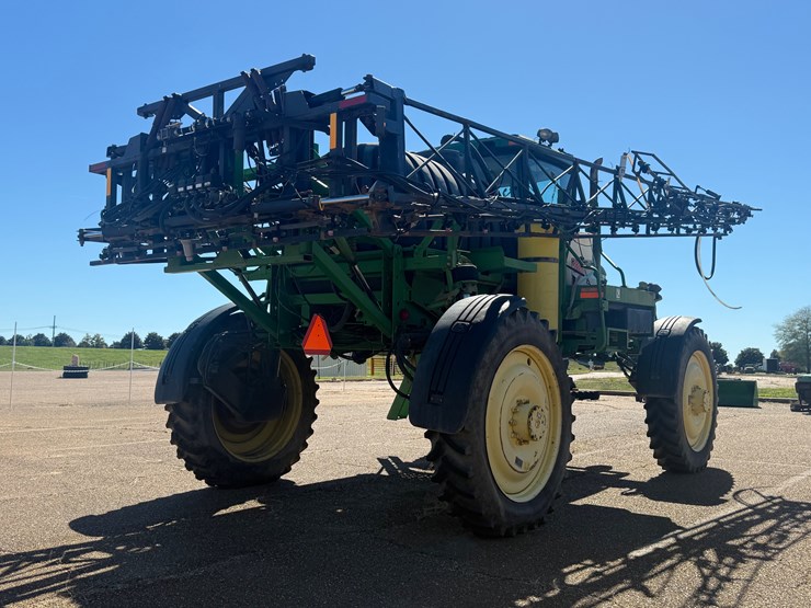 john-deere-4710-image-5