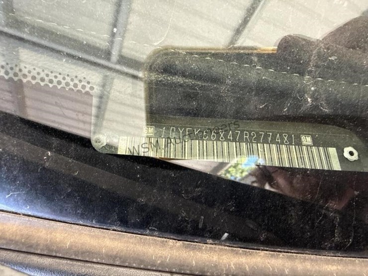 2007-cadillac-escalade-esv-image-14