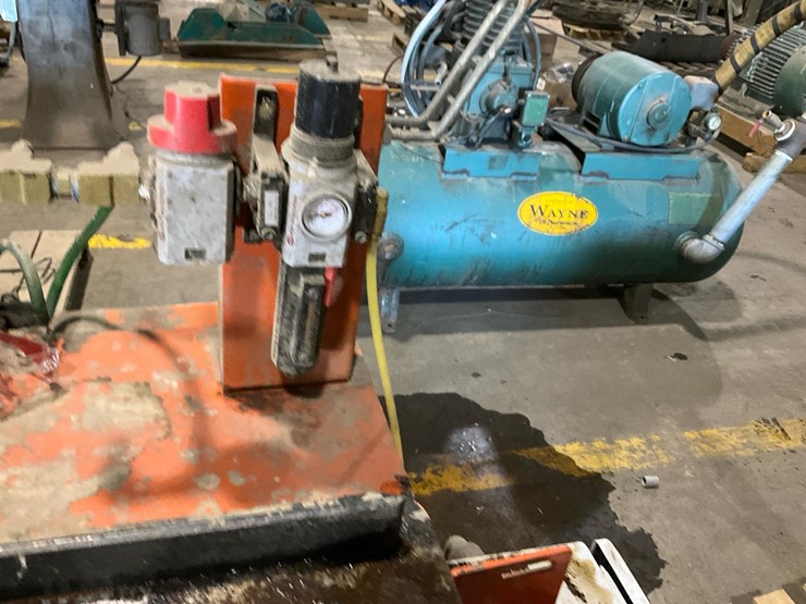 #132-•-wood-mizer-pc100-chop-saw-image-15