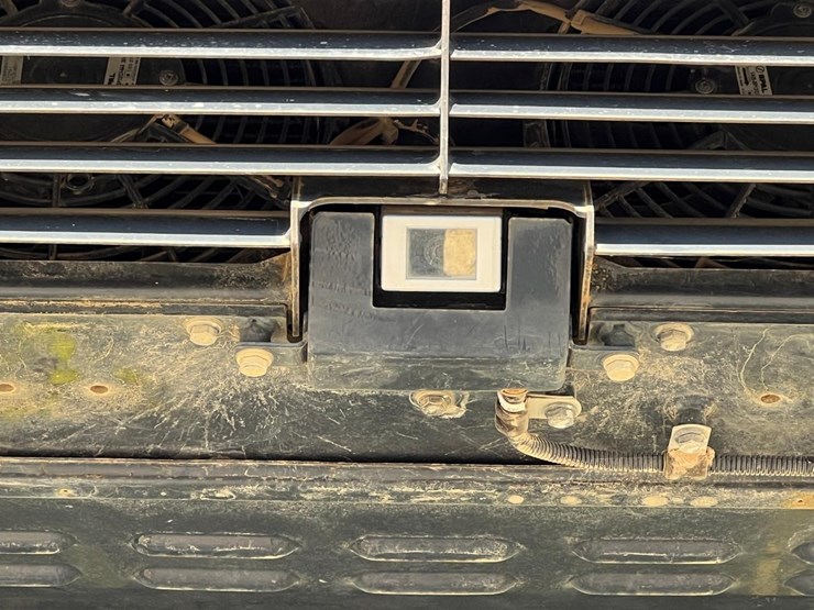 2016-komatsu-d61px-24-image-19