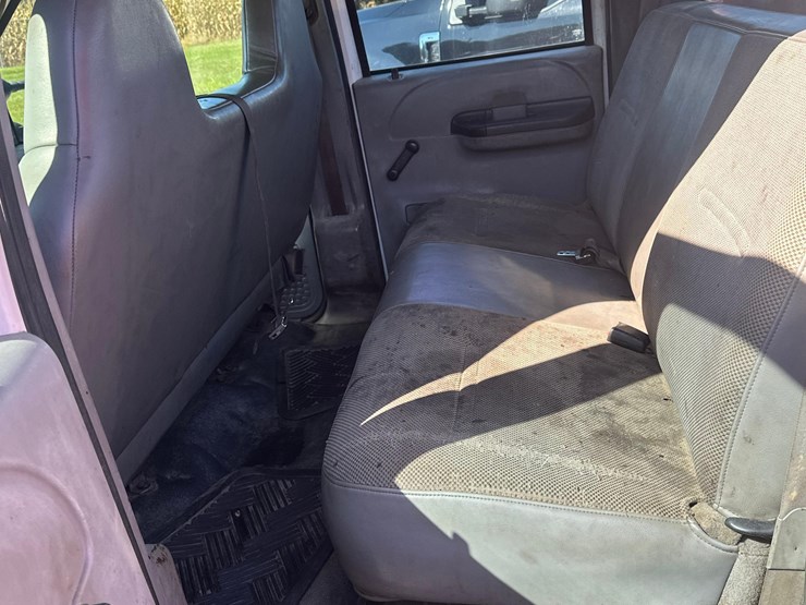 2006-ford-f350-xl-image-9