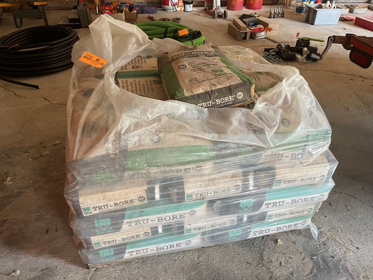 #1094-•-pallet-of-tru-bore-mixing-solution-image-1